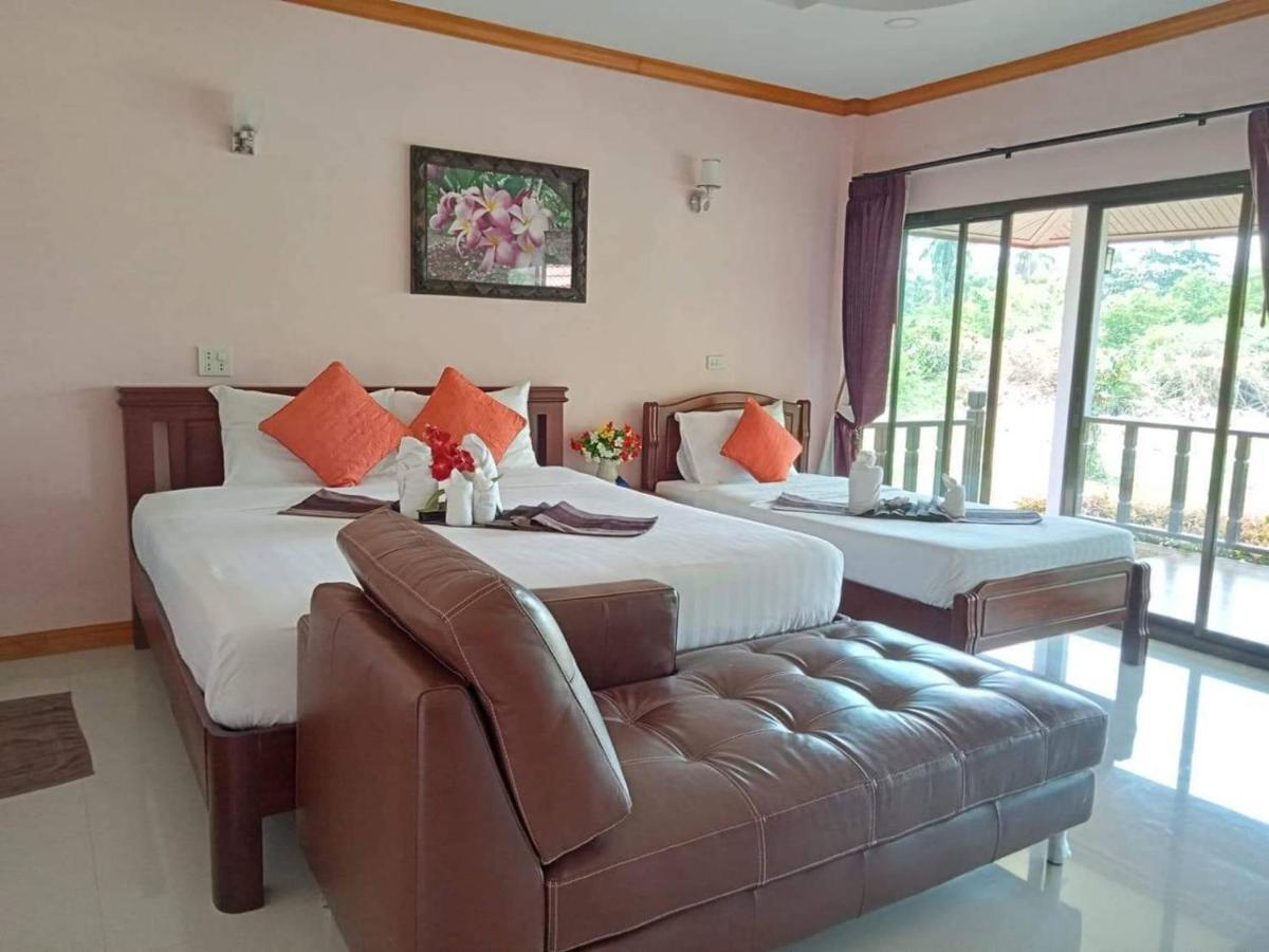 Pawarisa Resort Pathio Luaran gambar