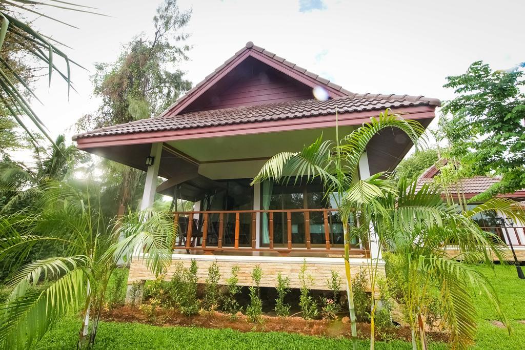 Pawarisa Resort Pathio Luaran gambar