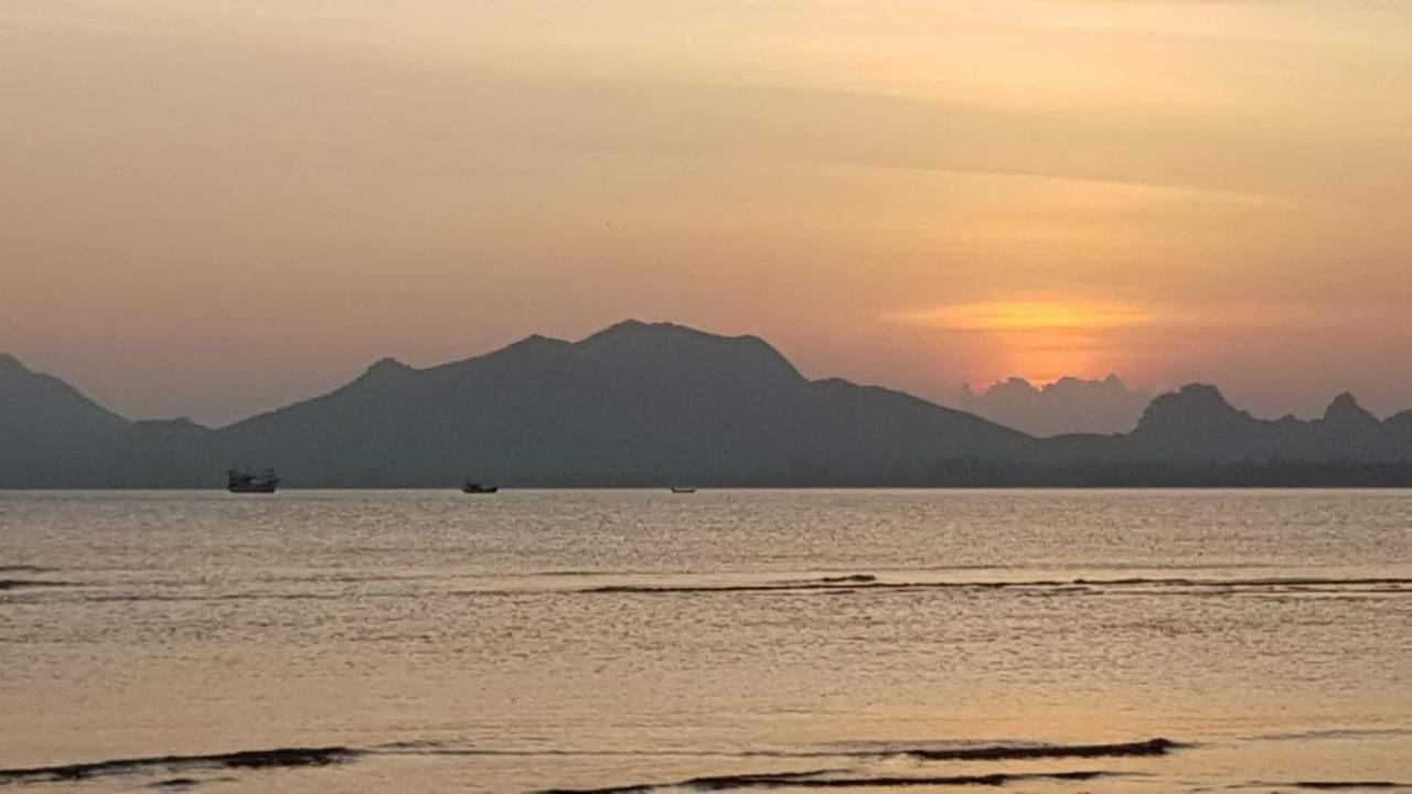 Pawarisa Resort Pathio Luaran gambar