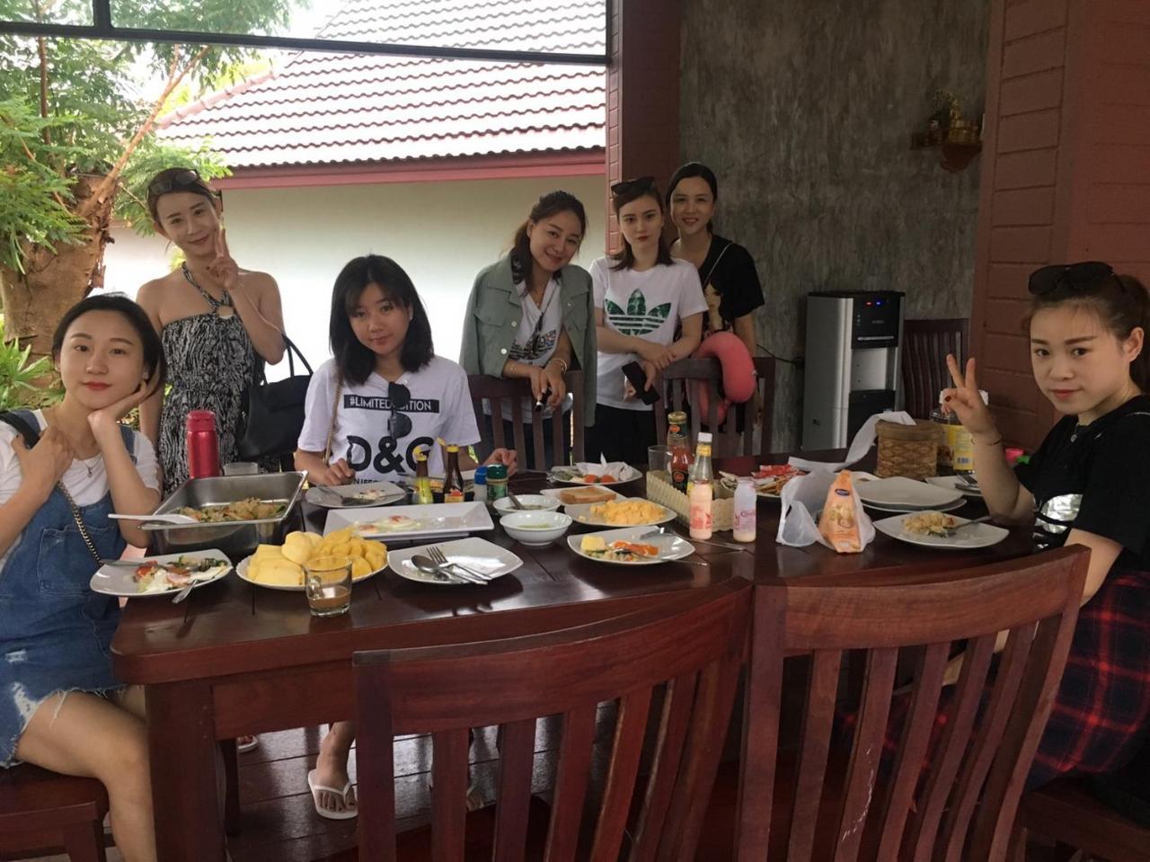Pawarisa Resort Pathio Luaran gambar