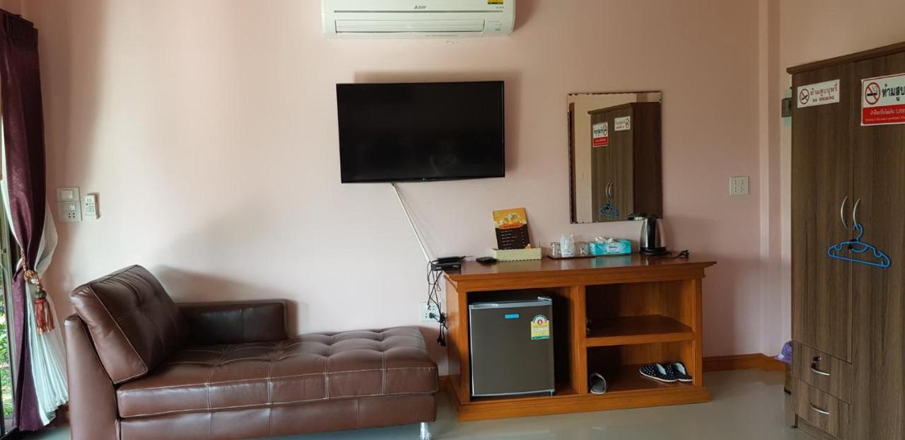 Pawarisa Resort Pathio Luaran gambar